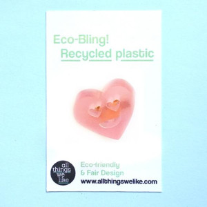 Smiley_Heart_Eyes_Recycled_plastic_Brooche